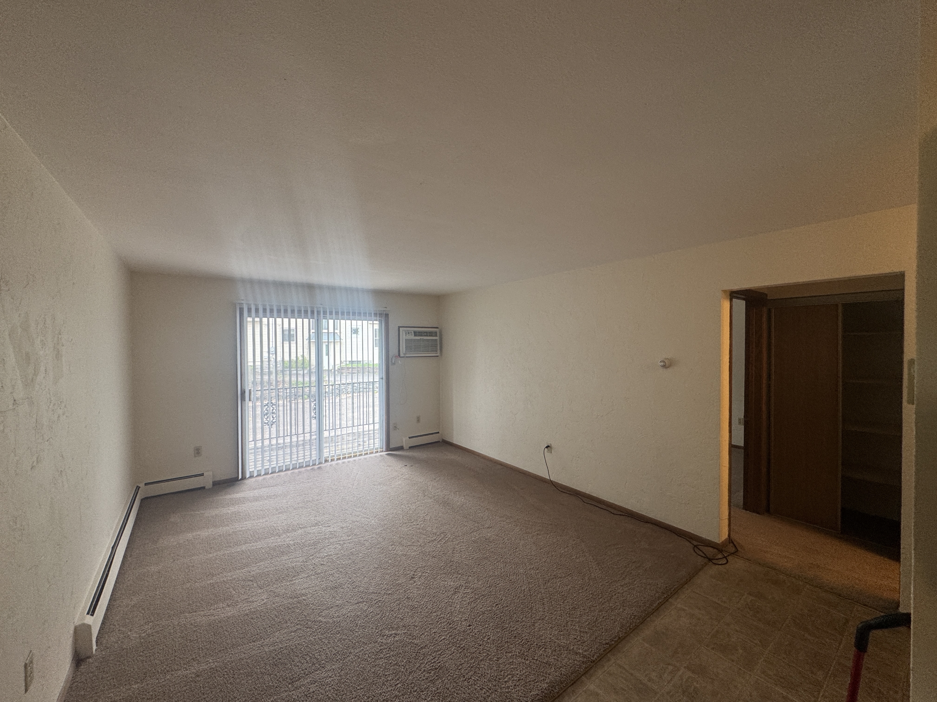 1862 Feronia Ave - 7